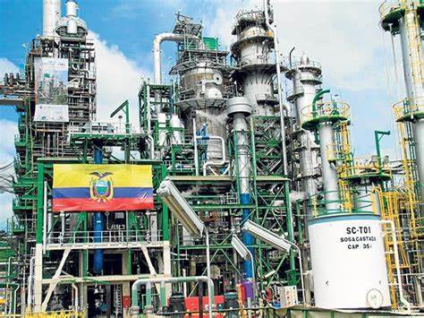 Ecuador Debe 180 Millones de barriles de Aceite a China