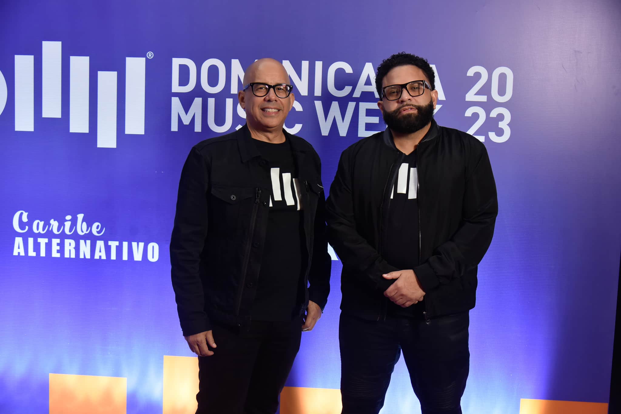 Porfirio Popi Pina Presidente de la Fundacion La Oreja Media y Kevin Montano Pillz fundador de Latin Mixx