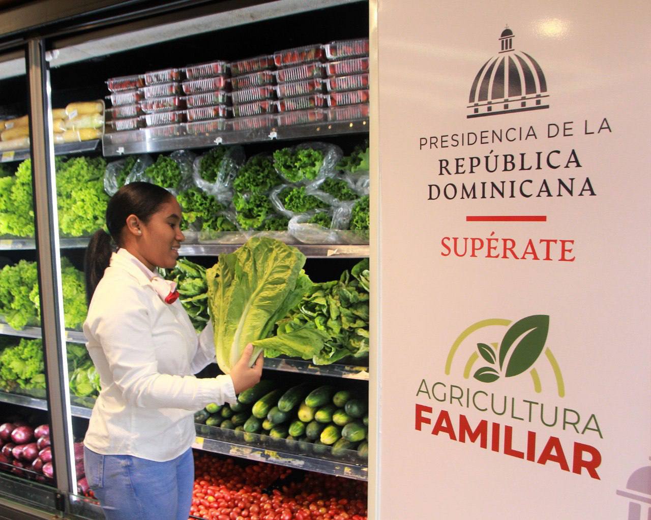 Bajo la dirección de Gloria Reyes, Supérate y su proyecto «Agricultura Familiar» trabajan constantemente para motivar el emprendimiento, el desarrollo y la salida de la pobreza de las familias.